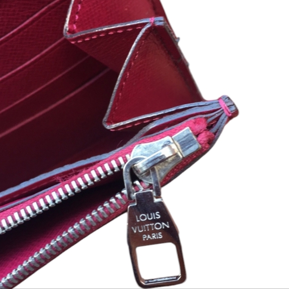 ✨️LOUIS VUITTON MONOGRAM MARIE ROSE EPI WALLET - Picture 9 of 15